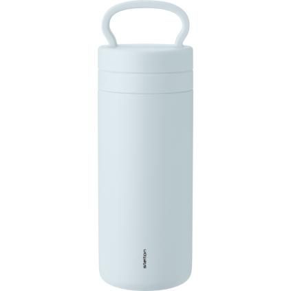 212322 cestovni hrnek tabi 400 ml jemna ledove modra stelton