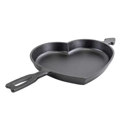 226872 forma na kolac 24 cm srdce litina lodge