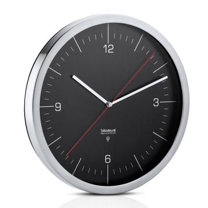 Rádiom riadené nástenné hodiny CRONO L, ⌀ 30 cm, čierna, Blomus