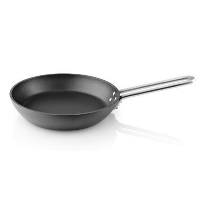 Panvica PROFESSIONAL 24 cm, nepriľnavá, Eva Trio