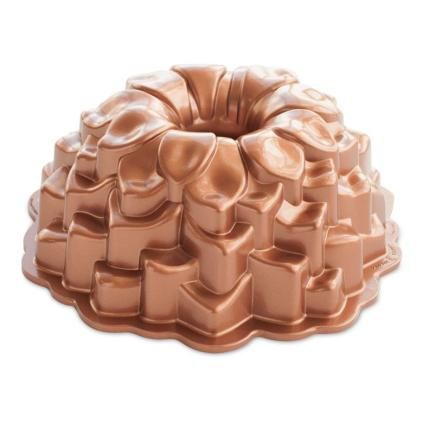 Forma na bábovku chryzantéma Blossom Bundt® strieborná Nordic Ware