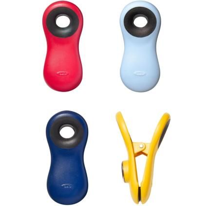 Spony na sáčky GOOD GRIPS, štipce, magnetické, sada 4 ks, plast, OXO