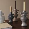Svícen na kónickou svíčku YARA 19,5 cm, piesková, kamenina, ferm LIVING