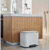 Pedálový odpadkový kôš BO 36 l, biela, Brabantia